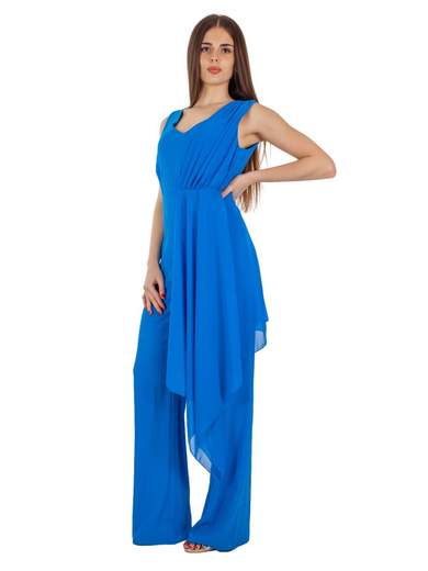 Tuta intera elegante curvy per cerimonia con voile laterale