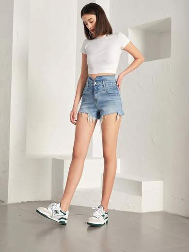 Pantaloncini jeans a vita alta sfrangiati denim donna slim