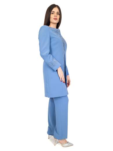 Completo Elegante da Donna per Cerimonie: Eleganza e Comfort
