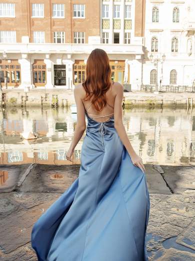 SOLOGIOIE Abito Lungo Elegante da Cerimonia in Raso con Scollo Americano SS5360TU1547