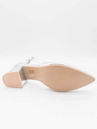 Silver ceremony pumps with 5 cm heel