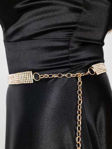 Cintura Gioiello con Strass Regolabile – Eleganza e Luminosità
