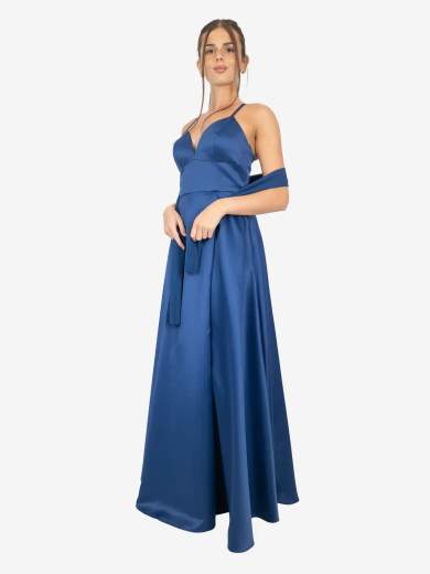 Abito lungo da cerimonia con spacco e stola – Eleganza minimal