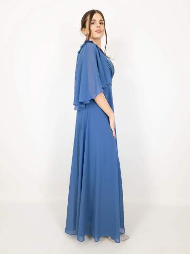 Tuta Elegante da Cerimonia con Maniche Aperte e Dettagli Brillanti