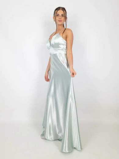 STRABELLO CERIMONIA Abito lungo elegante in raso con scollo a V e spalline incrociate A29499-3953-CINZIA