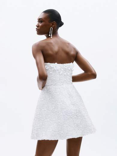 ALLURE Abito da Sposa Corto Bianco con Ricami di Perline e Paillettes a4860w