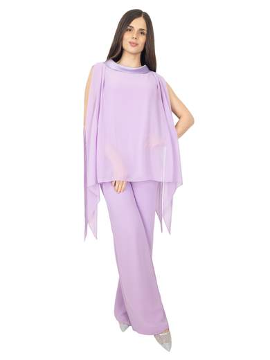 Completo Donna in Chiffon con Casacca Effetto Mantella e Pantalone Elegante