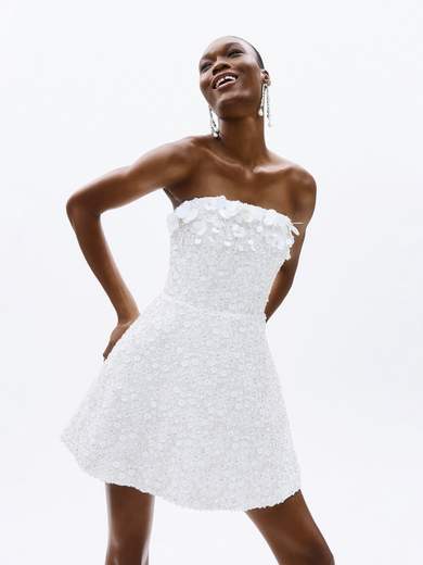 ALLURE Abito da Sposa Corto Bianco con Ricami di Perline e Paillettes a4860w