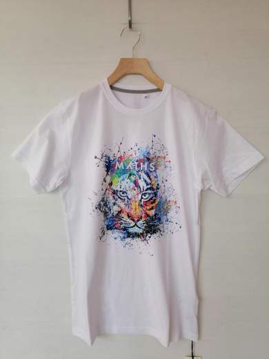 MYTHS TSHIRT-LE