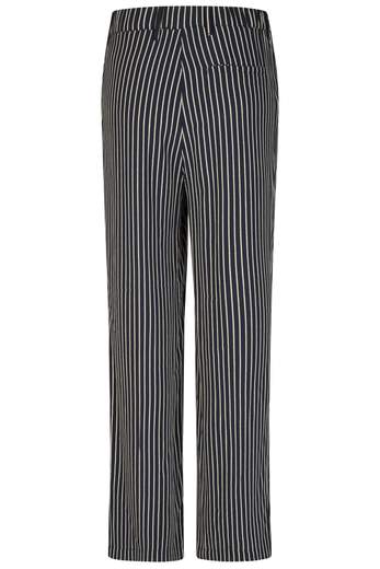 BARBARA LEBEK 77080052