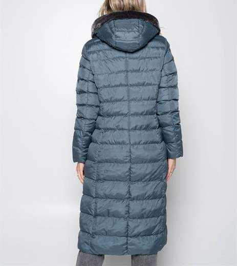 BARBARA LEBEK 10530022