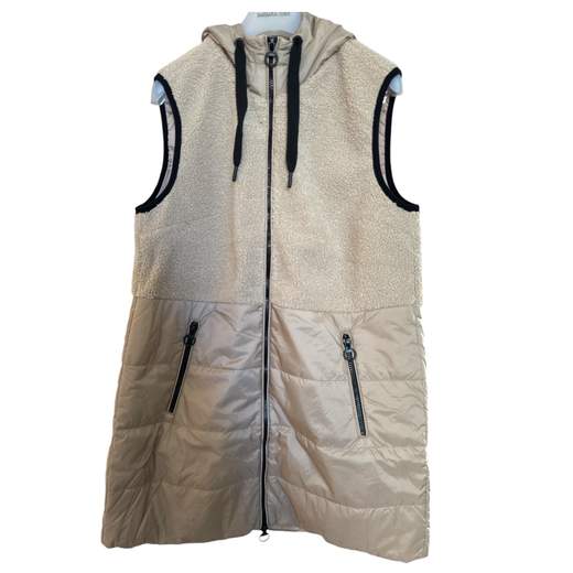 BARBARA LEBEK 15750042