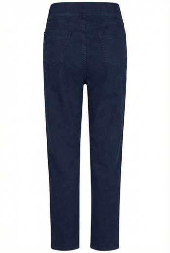 BARBARA LEBEK 61570062