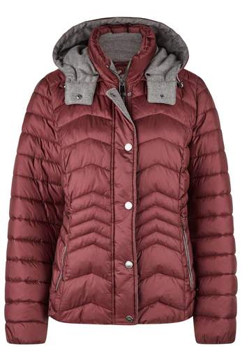 BARBARA LEBEK 31050052