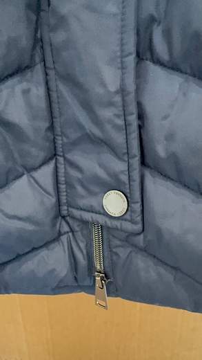 BARBARA LEBEK 30420052