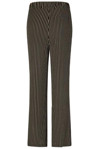 BARBARA LEBEK 75670052