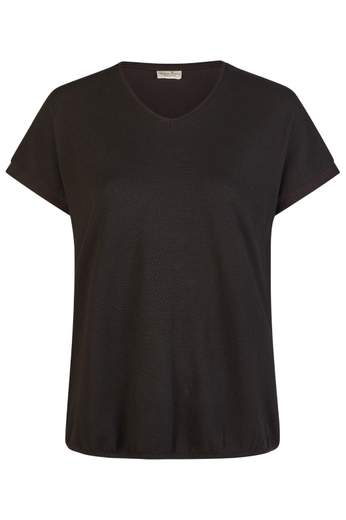 BARBARA LEBEK 61120062