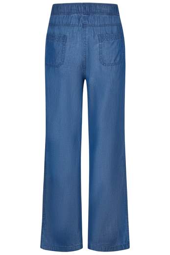 BARBARA LEBEK 56760062