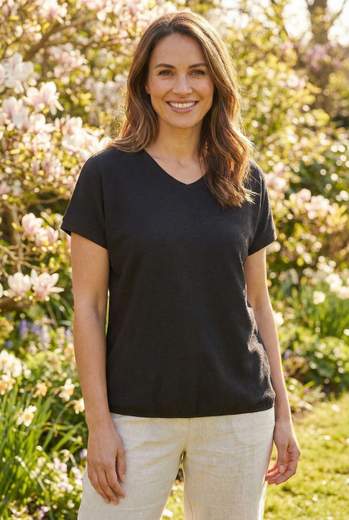 BARBARA LEBEK 61120062