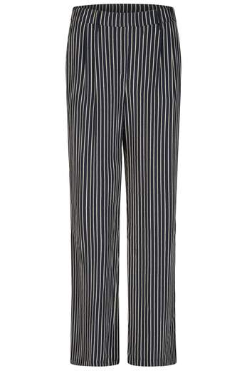 BARBARA LEBEK 77080052