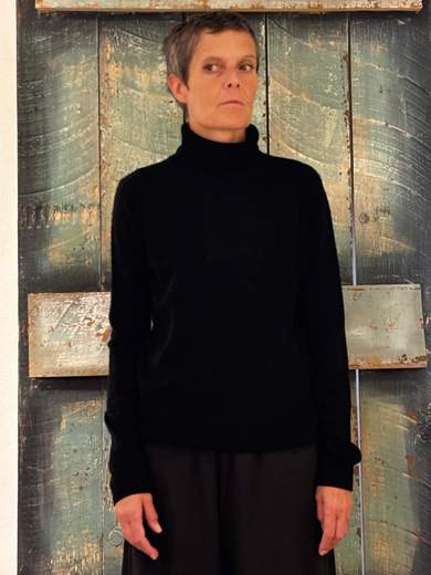Absolut Cashmere THEMIS 26