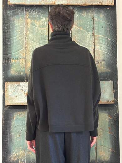 Dusan V7692N ICONIC T-NECK