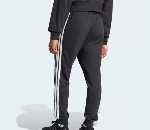 ADIDAS JD1881