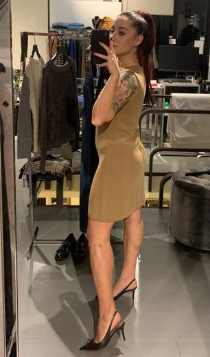 Miniabito In Crepe Senza Maniche Tabacco Kartika