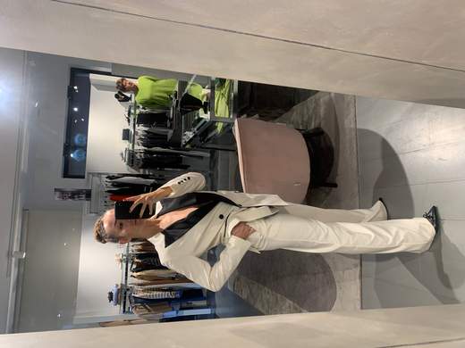 Tailleur Smoking Con Pantalone Largo Kartika