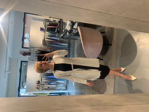 VERONIQUE ROSES ABITO