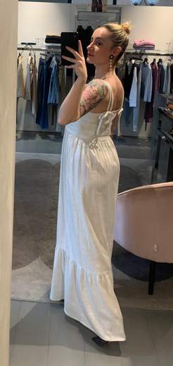 Abito Lungo Con Spalline A Balze Contr'ora