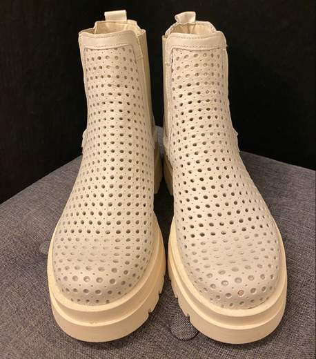 Stivaletto Traforato Divine Follie