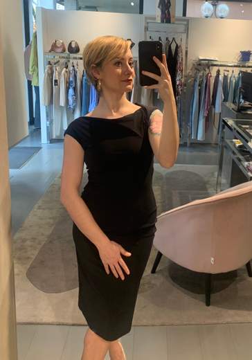 Abito Nero Tessuto Tecnico Tubino Veronique Roses