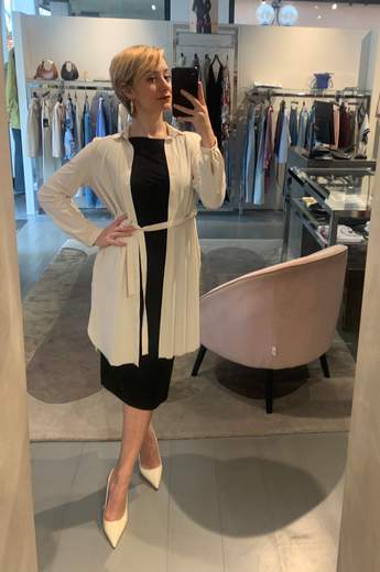 VERONIQUE ROSES ABITO