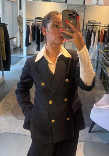 kartika TAILLEUR
