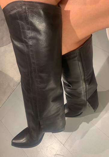 Stivali In Pelle Neri Alti Divine Follie