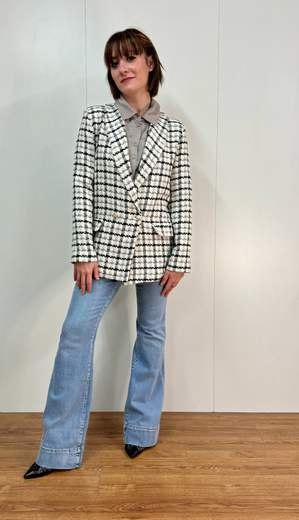 Giacca Modello Chanel La Kore