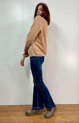 Maglia Girocollo In Cashmere Kartika