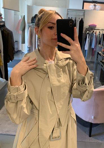 VERONIQUE ROSES TRENCH