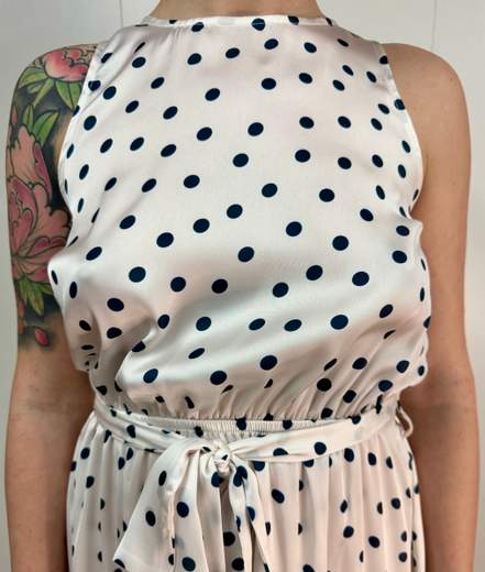 Abito Smanicato Raso Pois Kartika