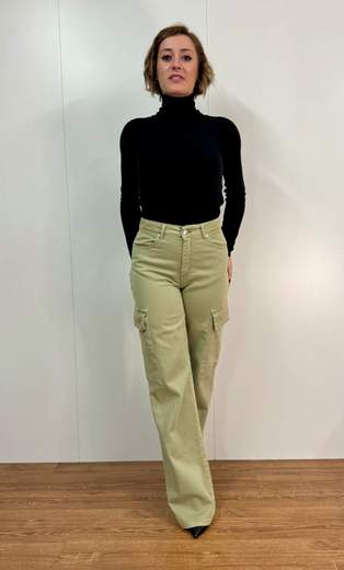 Jeans A Gamba Dritta Con Tasconi Much Money