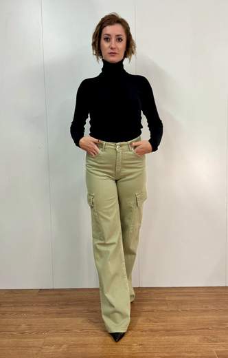 Jeans A Gamba Dritta Con Tasconi Much Money