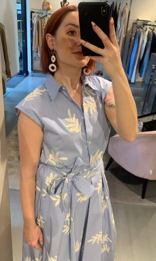 Camicia Senza Maniche Rigata Con Ricami Kartika