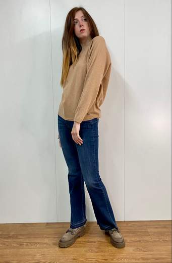 Maglia Girocollo In Cashmere Kartika