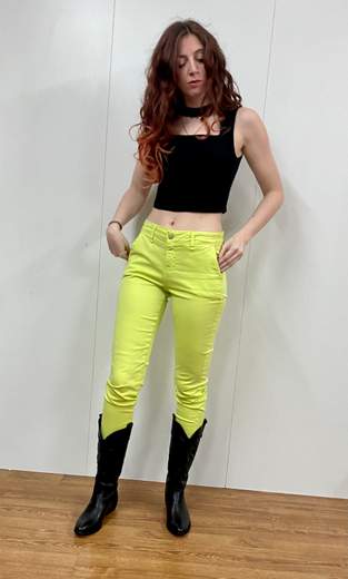 Pantalone Modello New York Kartika