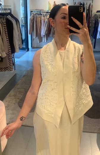 Gilet Devoré Con Bordo E Motivo Kartika