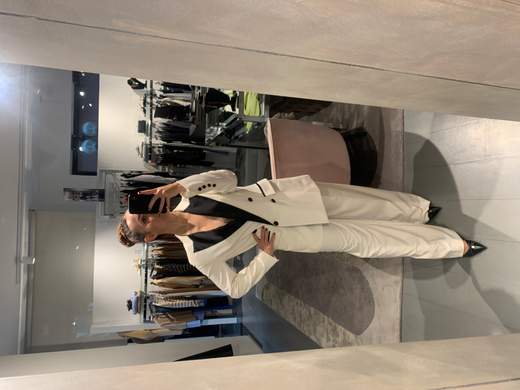 Tailleur Smoking Con Pantalone Largo Kartika