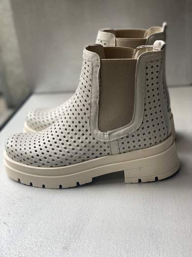 DIVINE FOLLIE STIVALETTO