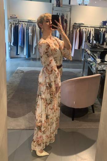 Abito A Fiori Con Balza Maryley