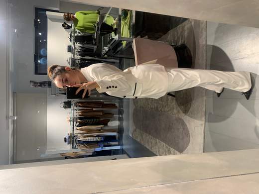 Tailleur Smoking Con Pantalone Largo Kartika